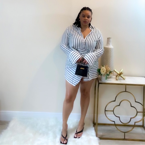 White and black wrap mini dress - Picture 1 of 2